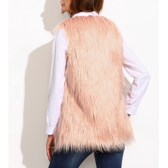 Pink Faux Fur Indie Vest - Picture 2 of 3